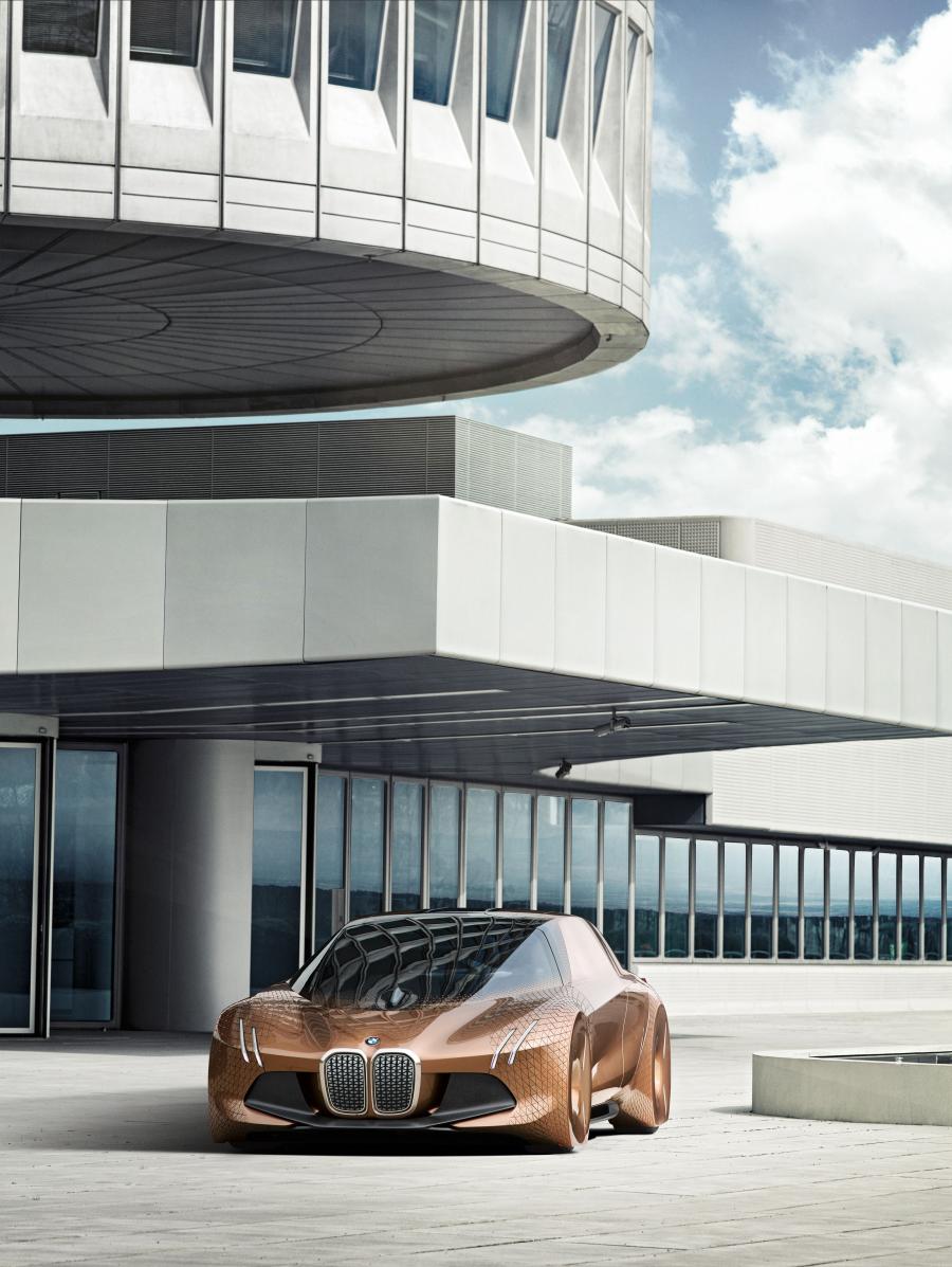  BMW Vision Next 100 2016 года  (фото 149 из 157)
